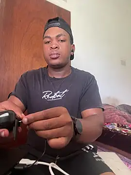 bosszonke123 online show from 03.31.26