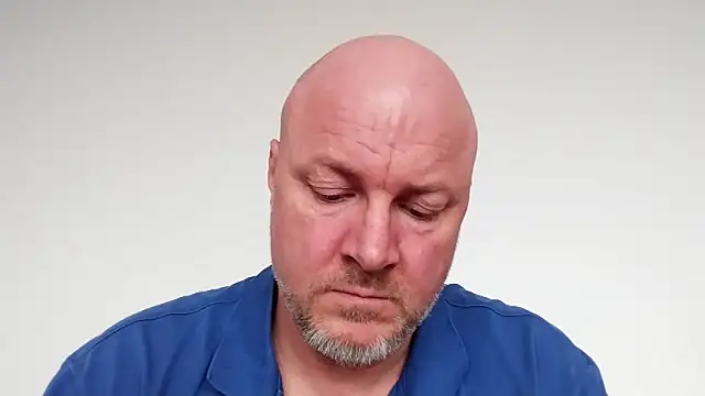 Snapshot of Lucifer29cm chatting on 02.28.25 Lucifer29cm online show from 02.28.25