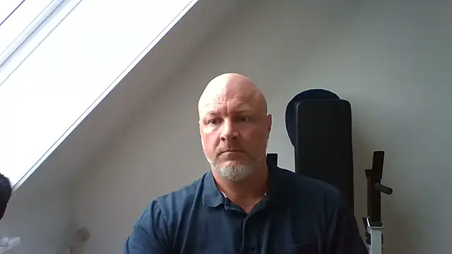 Snapshot of Lucifer29cm chatting on 10.29.25 Lucifer29cm online show from 10.29.25