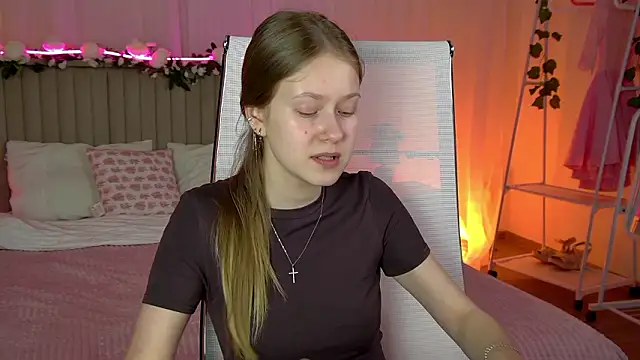 EveMundie online show from 03.17.26