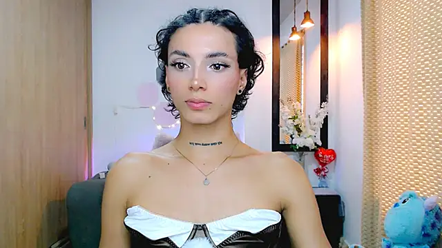 Snapshot of nilam_valker chatting on 03.06.25 nilam valker online show from 03.06.25