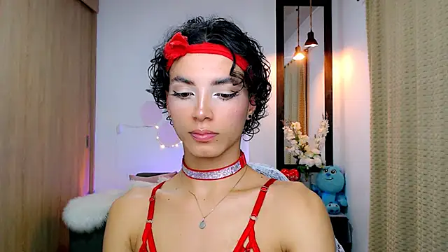 Snapshot of nilam_valker chatting on 03.18.25 nilam valker online show from 03.18.25