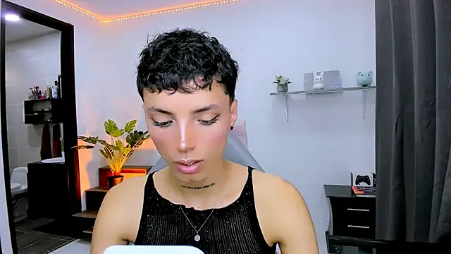 Snapshot of nilam_valker chatting on 09.20.25 nilam valker online show from 09.20.25