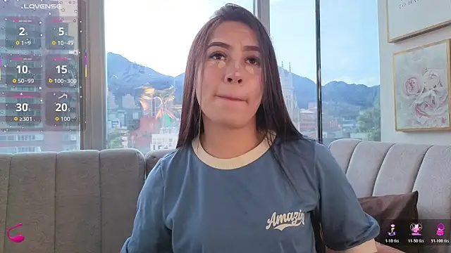 Ivanna West online show from 11.10.25