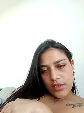 Snapshot of Emily_sharlot chatting on 02.19.25 Emily sharlot online show from 02.19.25