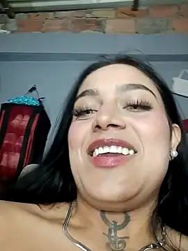 Snapshot of Emily_sharlot chatting on 03.19.25 Emily sharlot online show from 03.19.25