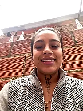 Snapshot of Emily_sharlot chatting on 09.29.25 Emily sharlot online show from 09.29.25