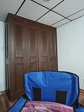 EmmaSulivan online show from 02.18.26