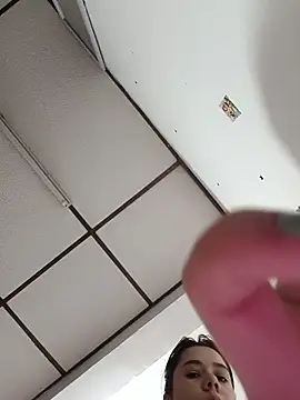 Snapshot of EmmaSulivan chatting on 03.05.26 EmmaSulivan online show from 03.05.26