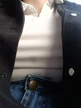 Snapshot of EmmaSulivan chatting on 03.14.26 EmmaSulivan online show from 03.14.26