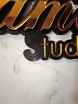 Snapshot of EmmaSulivan chatting on 04.08.26 EmmaSulivan online show from 04.08.26