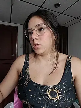 Snapshot of EmmaSulivan chatting on 07.08.26 EmmaSulivan online show from 07.08.26