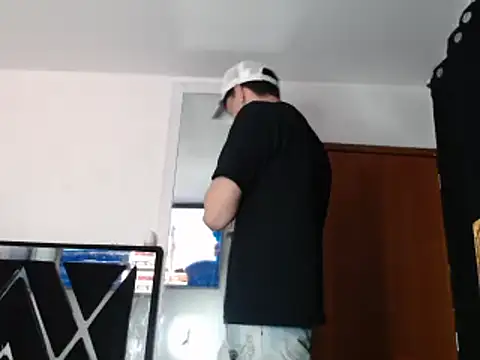 Smith boy 25 online show from 03.03.25