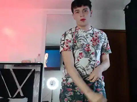 Smith boy 25 online show from 03.04.25