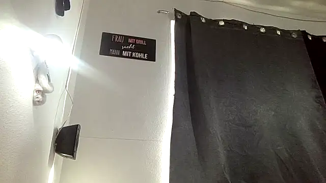 Miss candymandy online show from 02.18.25