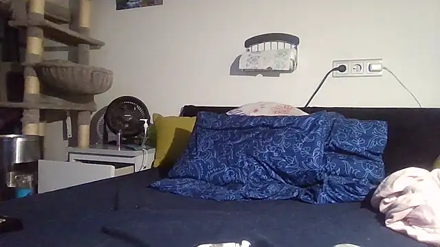 Miss candymandy online show from 10.16.25