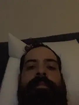 guccititi online show from 12.17.25