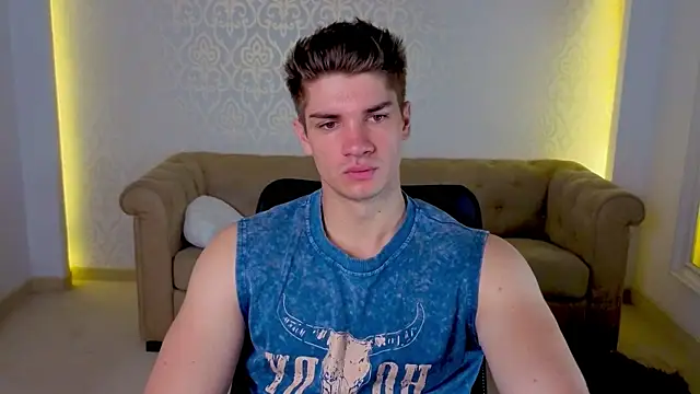 MaxKaiden online show from 06.02.26