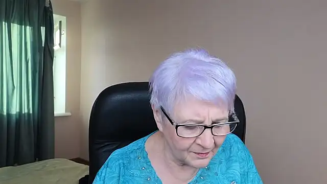 Sandra Snowflake online show from 03.19.25