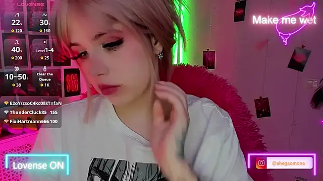 Sparkle Mona online show from 03.04.25