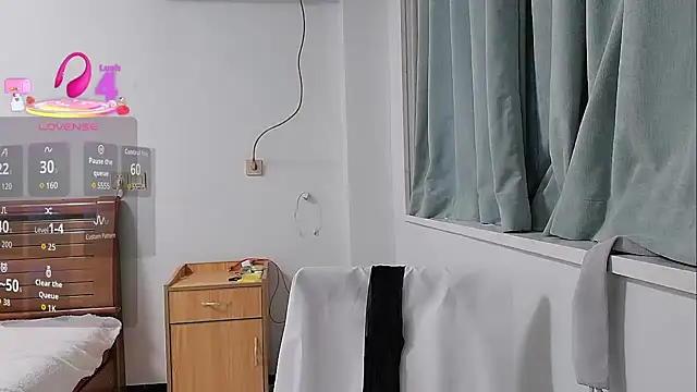 Snapshot of Lucy-xixi chatting on 03.02.26 Lucy-xixi online show from 03.02.26