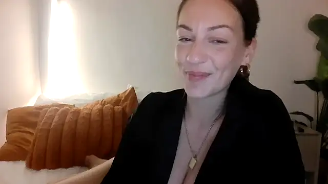 Edenfox- online show from 03.05.26