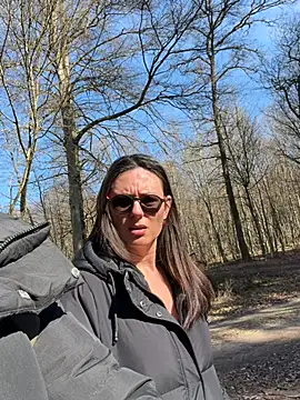 AvaFlowers6 online show from 03.20.26