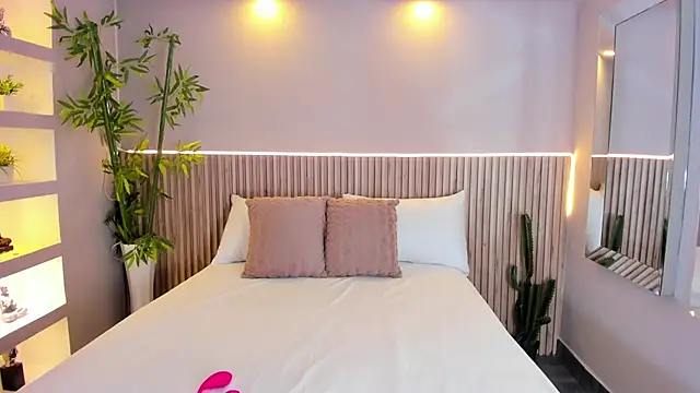 GeorginaReyes online show from 10.06.25