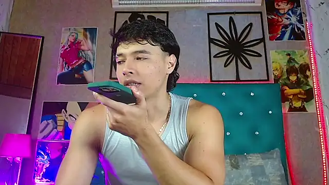 LiamAndrewzz online show from 05.26.26