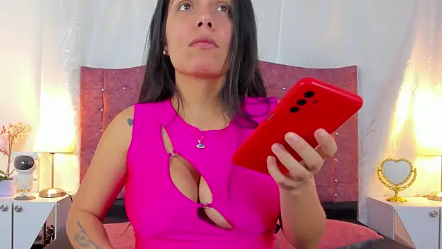 ValentinaGuerra online show from 10.02.25