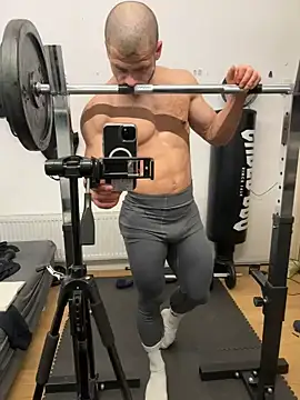 pesyelisa online show from 02.20.25