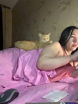 Snapshot of Naughtbaby_2025 chatting on 04.19.26 Naughtbaby 2025 online show from 04.19.26