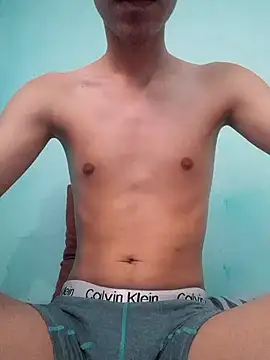 Snapshot of Johann_sex chatting on 03.20.25 Johann sex online show from 03.20.25