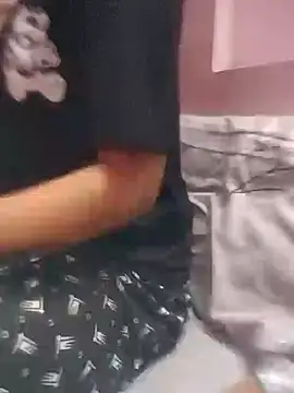 Dolly b online show from 02.19.25