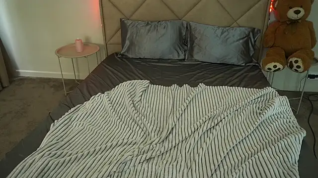 PaigePrado online show from 05.13.26