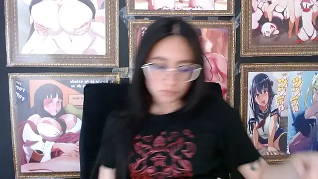 Arielle lov online show from 03.17.25