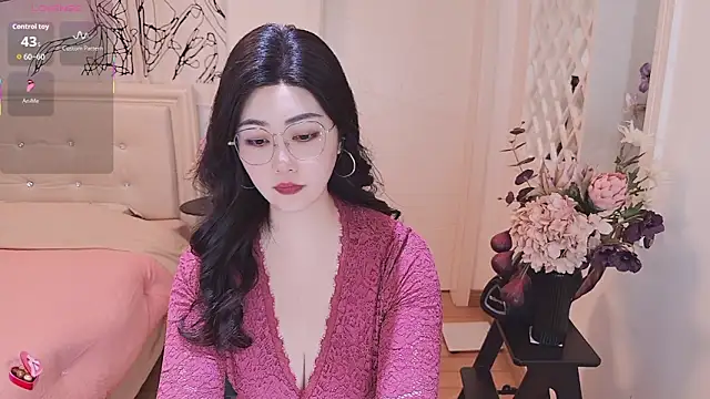 Tingdie online show from 11.03.25