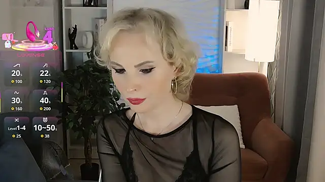 Snapshot of Sandra_Kind chatting on 09.27.25 Sandra Kind online show from 09.27.25