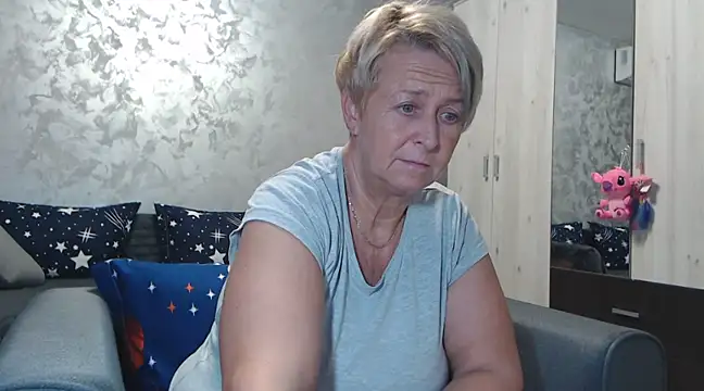 Snapshot of RosesandLillies chatting on 02.27.25 RosesandLillies online show from 02.27.25