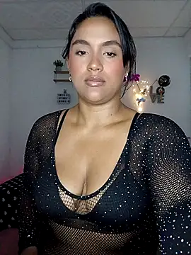 victoria roussee online show from 02.18.26