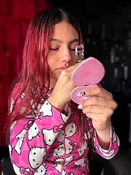 Emily-teen online show from 11.04.25