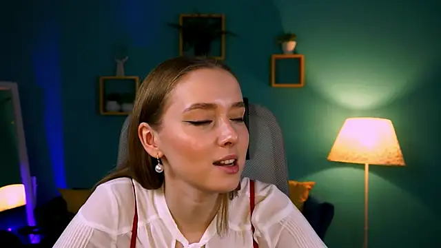 JenniferGraces online show from 03.15.25