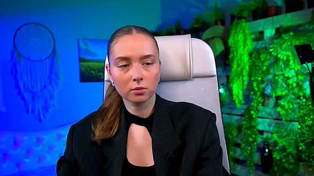 JenniferGraces online show from 02.24.26