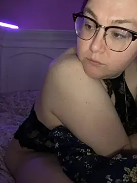 HTXBELLE online show from 02.26.25