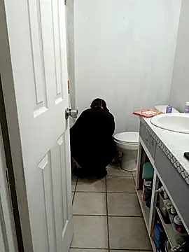 HTXBELLE online show from 10.19.25