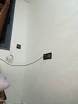 Louli ta online show from 10.16.25