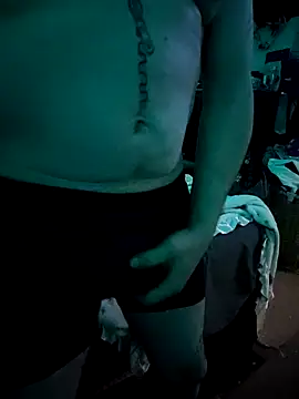 Snapshot of Cummaker69 chatting on 12.22.25 Cummaker69 online show from 12.22.25