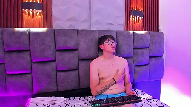 Evie Demn7 online show from 02.24.25