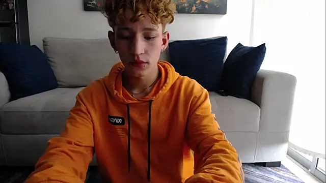 iiangel  online show from 01.06.26