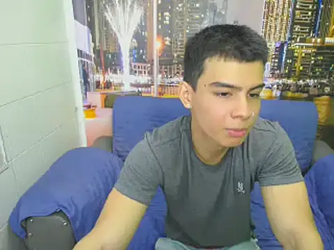 Snapshot of seigfried0 chatting on 02.18.25 seigfried0 online show from 02.18.25